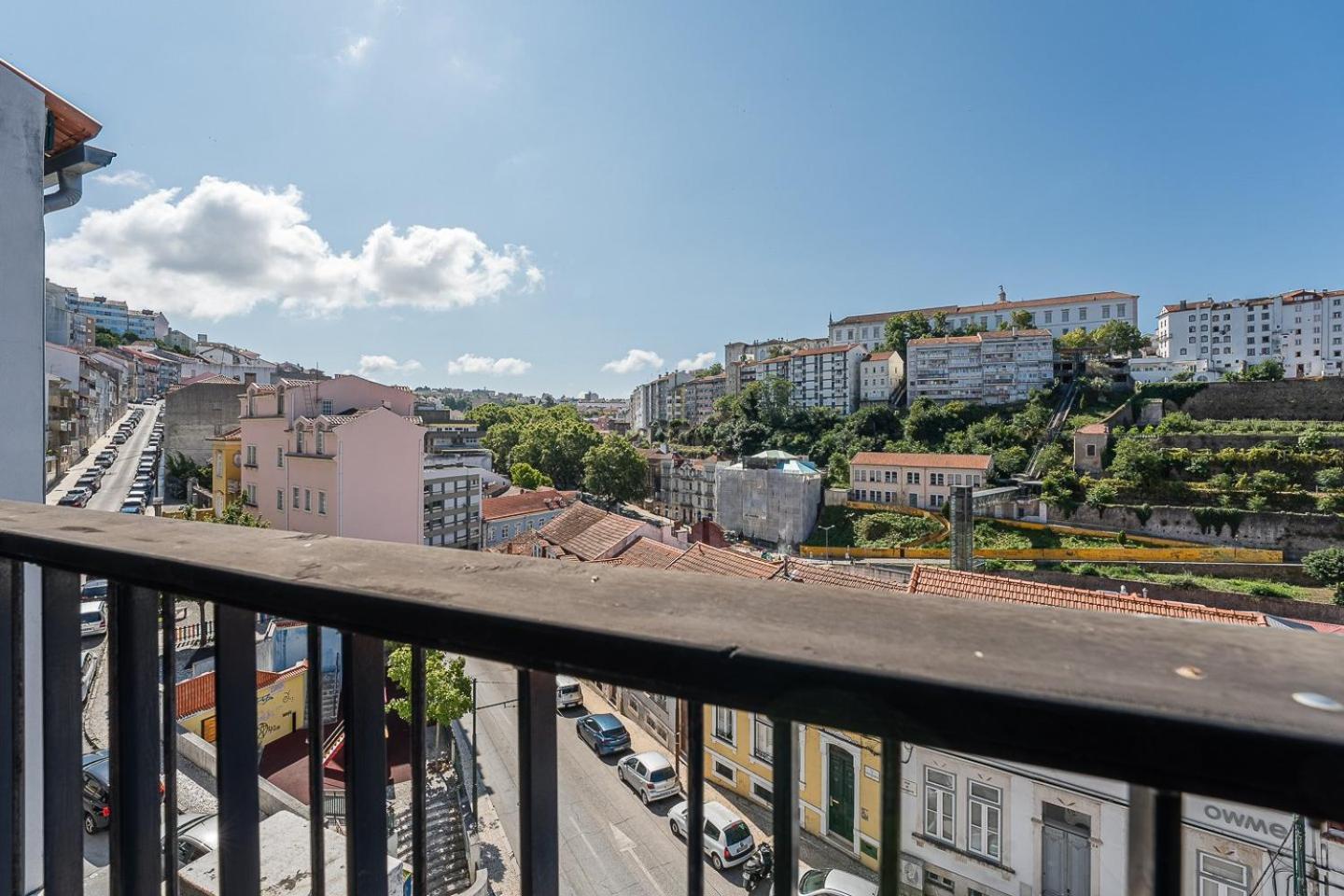 Guestready - Zaza Guest House Коимбра Екстериор снимка